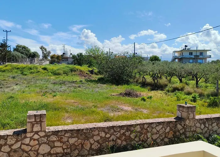 Pazinos/Neveli Cottage